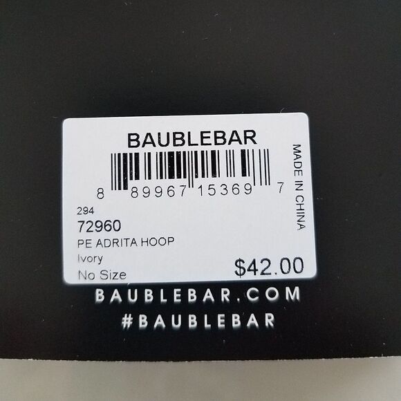 NEW BaubleBar Adrita Hoop Earrings in Ivory - Picture 7 of 7